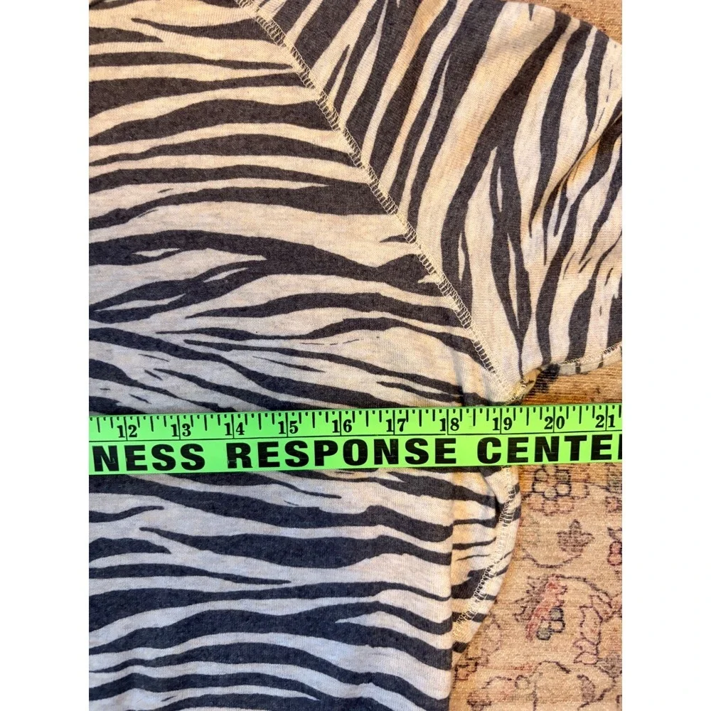 LNA Brushed Zebra Vintage‎ Raglan Top SZ sm